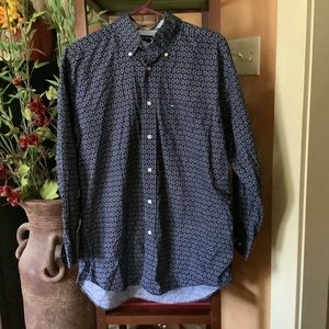 - Men’s Tommy Hilfiger size Medium dark blue star print long sleeved shirt